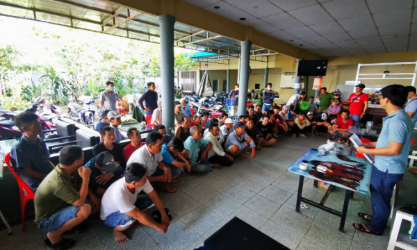 Trà Vinh: Bắt quả tang 40 người đánh bạc trực tuyến với nhà cái ở Camphuchia