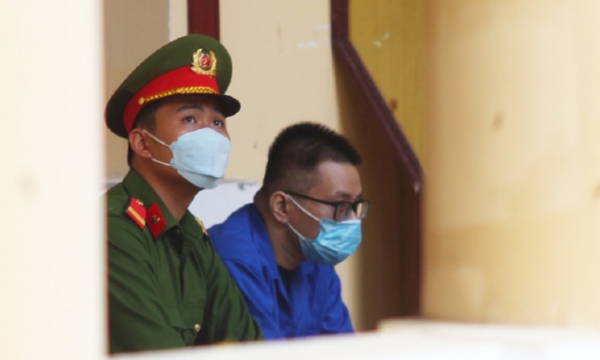 Hacker Nhâm Hoàng Khang hầu tòa vì đe dọa, tống tiền chủ trang web cờ bạc