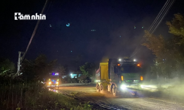 Krông Nô - Đắk Nông: Dàn xe tải chở cát cày nát đường dân sinh