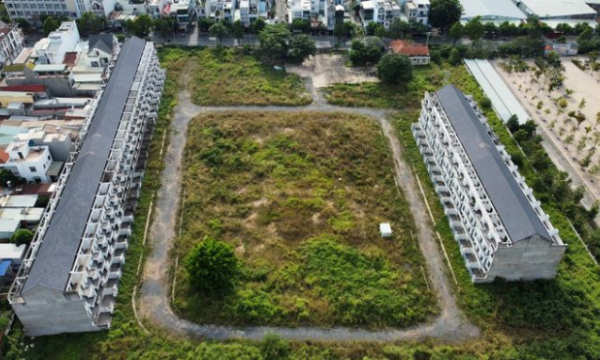 Sao lại coi đất công như 'chùm khế ngọt'?