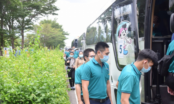 Nhiều doanh nghiệp ở Đồng Nai tặng vé xe cho công nhân về quê đón Tết
