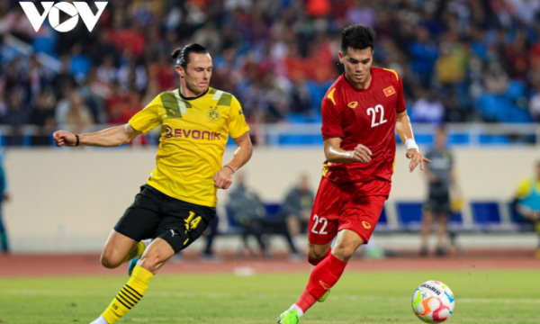 Tiến Linh thua cầu thủ Singapore trong cuộc bình chọn Quả bóng Vàng châu Á 2022