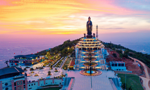 Tây Ninh: Doanh thu du lịch dịp Tết tăng ấn tượng