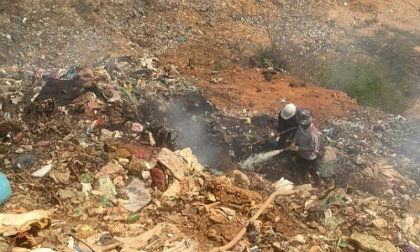 Đà Lạt: Vẫn đang khẩn trương, nỗ lực xử lý sự cố cháy bãi rác Cam Ly