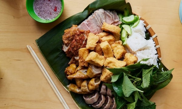 Báo lớn của Mỹ đưa tin về món bún đậu mắm tôm của Việt Nam