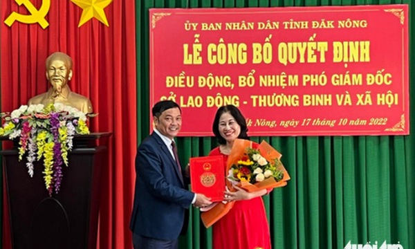 Phó giám đốc sở ở Đắk Nông không được nghỉ hưu 'non'
