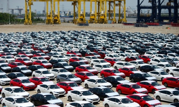 Doanh nghiệp ngại nhập xe, nguồn cung ôtô tiếp tục sụt giảm