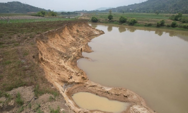 Khai thác cát ở Đắk Lắk- Đắk Nông: Sông sạt lở, thu thuế có lúc chỉ được 20%