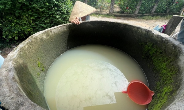 Phú Yên: Người dân xã Xuân Quang 3 bức xúc khi bỏ tiền mua nước sinh hoạt “bẩn”