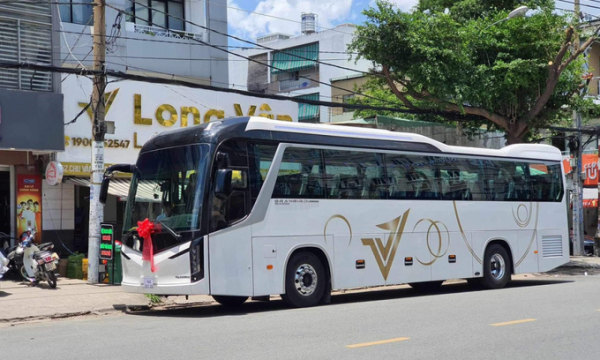Nhà xe Long Vân - Cát Thiên Hải Limousine: Miễn phí vé xe cho người đi chữa bệnh ung thư và chạy thận