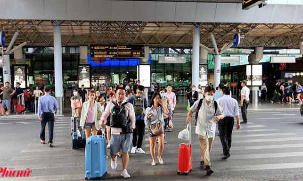 Cao điểm tết, sân bay Tân Sơn Nhất dự kiến phục vụ 140.000 khách mỗi ngày