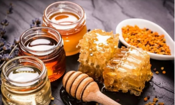3 thứ kết hợp cùng mật ong giúp giảm ho, giải độc gan hiệu quả