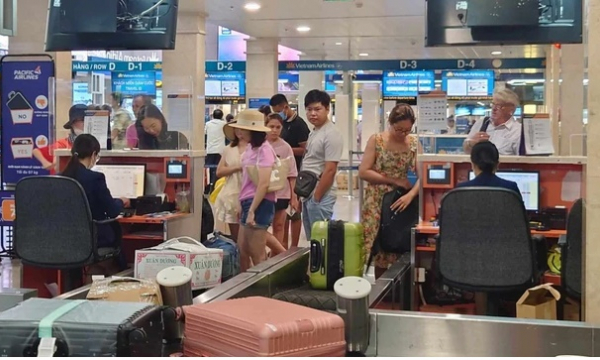 Hành khách bay Tết tại Tân Sơn Nhất cần lưu ý gì?