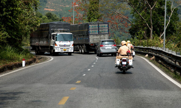 Cấm ô tô tải trên 20 tấn lưu thông qua đèo Bảo Lộc dịp Tết Nguyên đán 2024