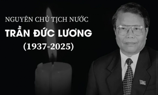 Xúc động dòng ghi sổ tang viếng nguyên Chủ tịch nước Trần Đức Lương