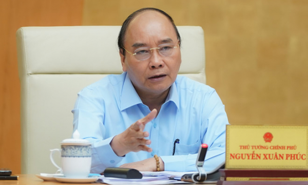 Thủ tướng Nguyễn Xuân Phúc yêu cầu giảm giá nhiều mặt hàng thiết yếu