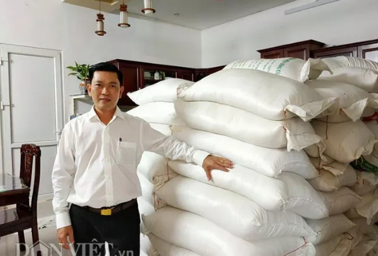 Dấu hiệu lừa đảo trong vụ mua 10 tấn gạo từ thiện, bị tráo hàng kém chất lượng?