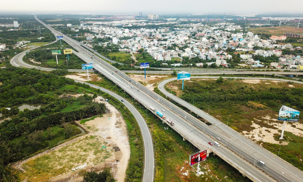 TP HCM ủng hộ mở rộng cao tốc Long Thành