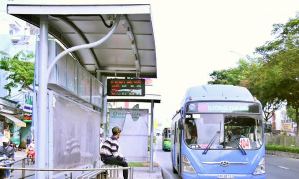 Khó khăn bủa vây vì thiếu kinh phí, TP.HCM muốn làm xe buýt nhanh BRT như Hà Nội