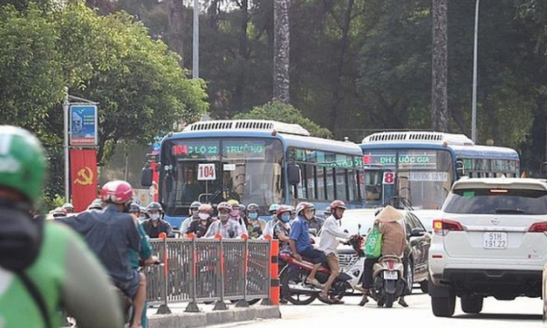 Tp.HCM tạm dừng 5 tuyến buýt với Đồng Nai vì Covid-19