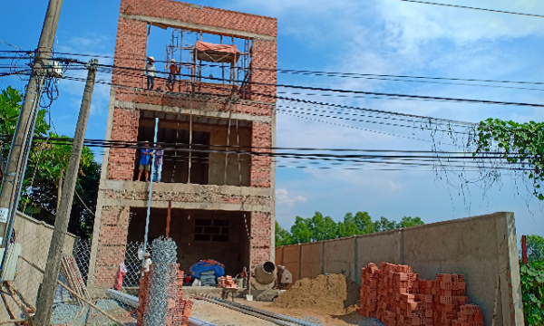 Ai chống lưng cho đầu nậu xẻ đất phân lô, bán nền xây dựng trái phép ở Thạnh Phú – Đồng Nai?