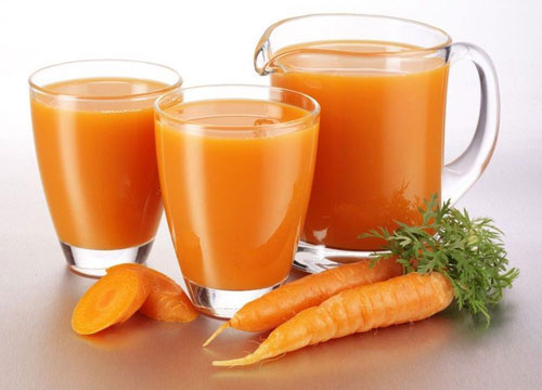Cân nặng 'lao dốc' ầm ầm nhờ ly sinh tố cà rốt mỗi ngày