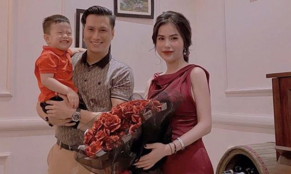 Việt Anh và vợ cũ mở tiệc kỷ niệm... ly hôn