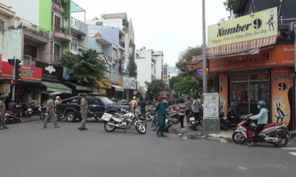 Công an TP HCM bắt giữ người phụ nữ cướp 2,1 tỉ đồng ở phòng giao dịch Techcombank tại Tân Phú