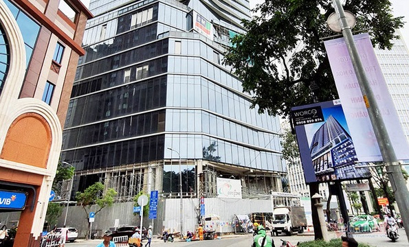 Bất thường pháp lý dự án khách sạn 5 sao Hilton Sài Gòn