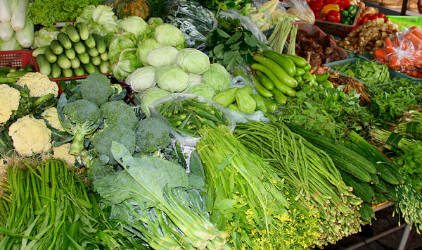 Giá thực phẩm ngày 11/11: Giá rau củ đã ngừng đà giảm, riêng bưởi da xanh tăng cao