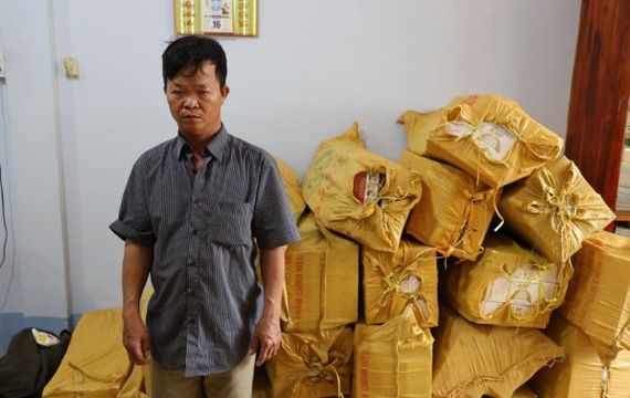Bắt giữ đối tượng vận chuyển gần 12.000 gói thuốc lá lậu ở Tây Ninh