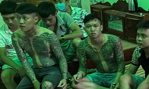 Lộ bí mật “động trời” của 2 anh em xăm trổ trong căn nhà đáng ngờ ở Đồng Nai