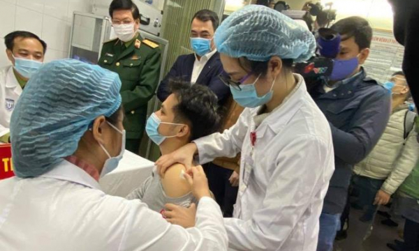 60 - 70% người tiêm vaccine COVID-19 tại Việt Nam có phản ứng phụ