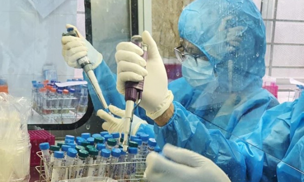 Việt Nam xuất hiện biến thể mới của virus SARS-CoV-2 tại Anh