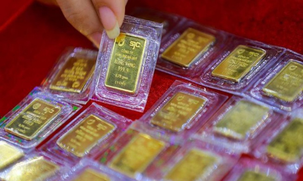 Giá vàng SJC đắt hơn vàng quốc tế gần 5 triệu đồng/lượng
