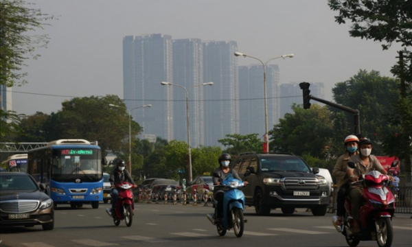 TPHCM: Bầu trời tiếp tục mù mịt do ô nhiễm không khí