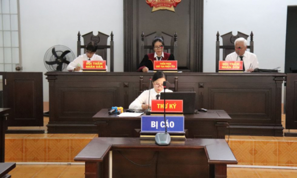 Bình Thuận: Bị cáo Trần Thị Ngọc Nữ vắng mặt 'để đi khám tâm thần', tòa đành hoãn