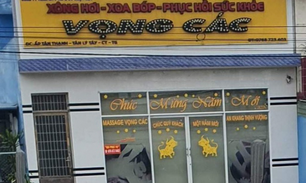 6 người mua bán dâm tại tiệm massage