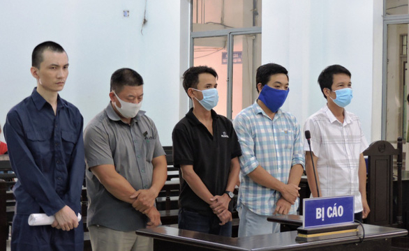 Phải điều tra người Trung Quốc 'bán hộ khẩu, giấy CMND' tại Khánh Hòa
