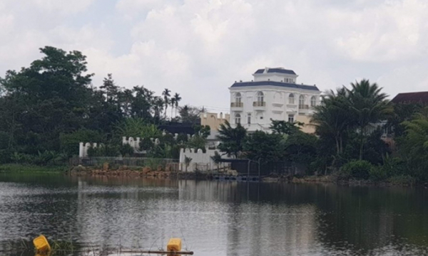 Nhận lệnh cưỡng chế, chủ biệt thự khủng xây 'chui' ở Bảo Lộc xin tự tháo dỡ