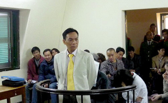 Chủ cũ vũ trường New Century và ‘kịch bản’ thâu tóm ‘đất vàng’