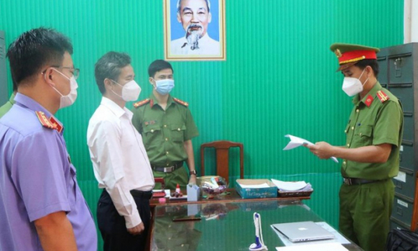 Giám đốc, nguyên Giám đốc Trung tâm Giáo dục thường xuyên Bình Phước bị bắt