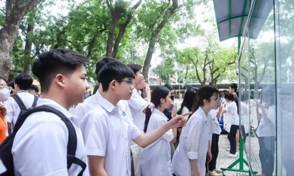Hà Nội công bố danh sách 15 thủ khoa lớp 10 chuyên