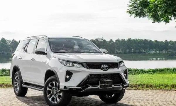 Toyota Fortuner tại Việt Nam cắt bản máy dầu, bản máy xăng từ 1,19 tỷ