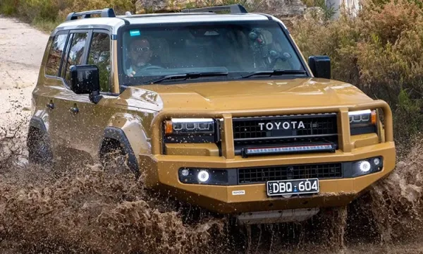 Toyota LandCruiser 300 và Prado sẽ được nâng cấp tính năng chống trộm
