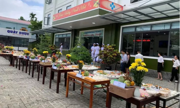 Quảng Nam: Lãnh đạo bệnh viện nói về việc cúng 12 mâm cỗ