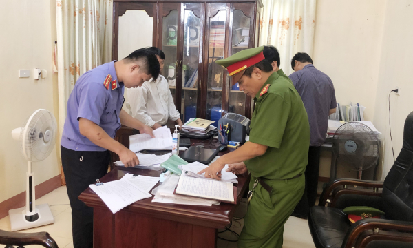 Quảng Bình: Khởi tố, bắt giam Giám đốc Ban quản lý rừng phòng hộ huyện tham ô tài sản