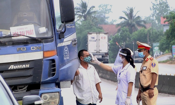 Bác sĩ mắc COVID-19 và bệnh nhân 750 từng đi nhiều nơi ở Huế, Đà Nẵng, Quảng Trị