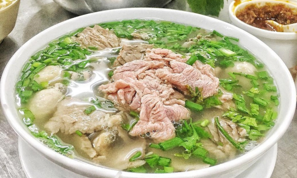 Đến TP.HCM, ăn phở ở đâu?