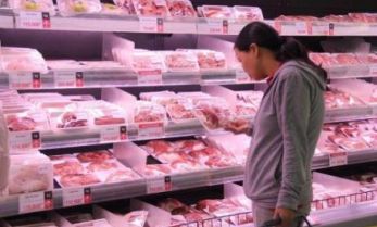 Nhập khẩu thịt heo tăng hơn 200%